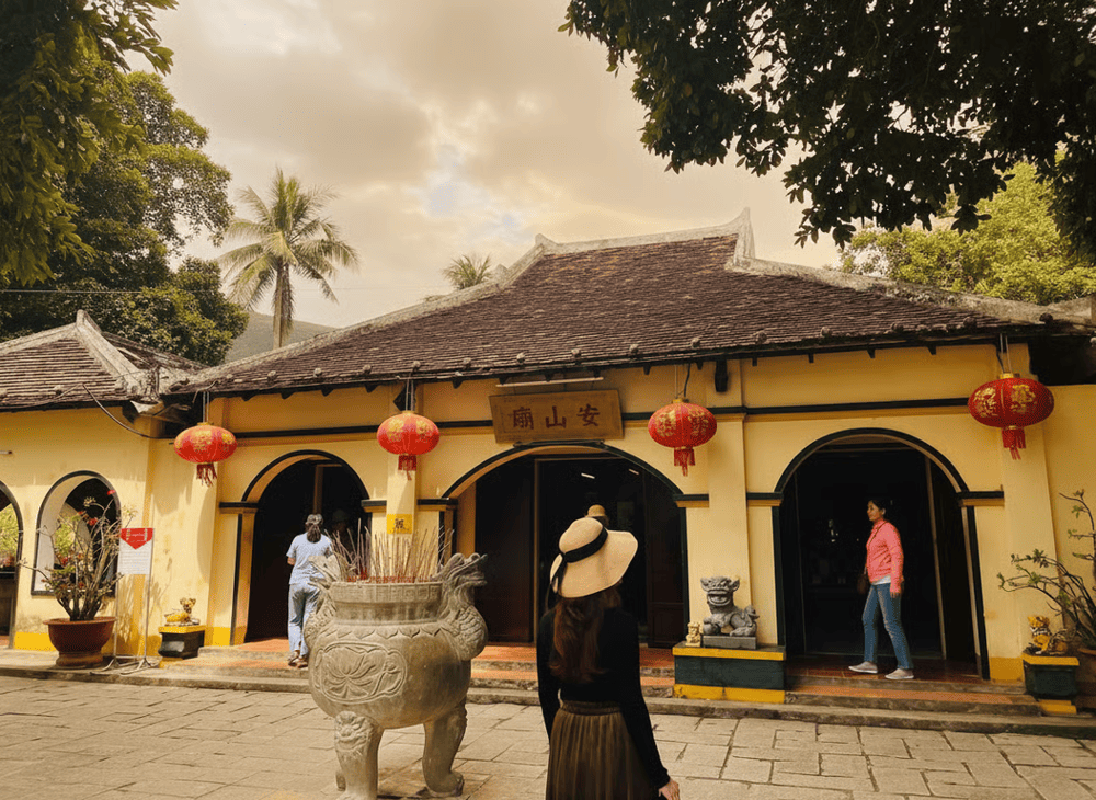 Miếu bà Phi Yến